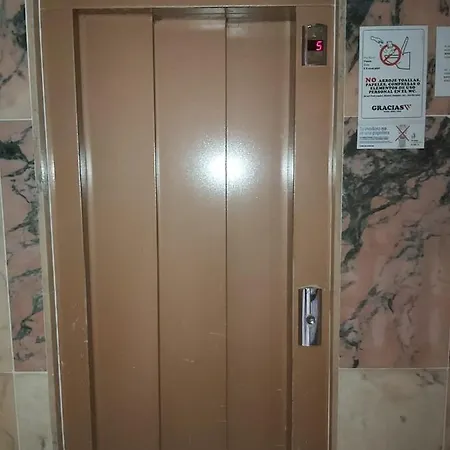 Apartamento A 10 Min De La Playa Y Con Excelentes Zonas Comunes Benalmádena