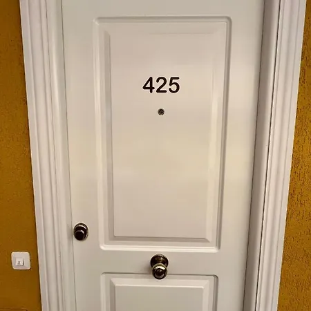 A 10 Min De La Playa Y Con Excelentes Zonas Comunes Appartement Benalmádena